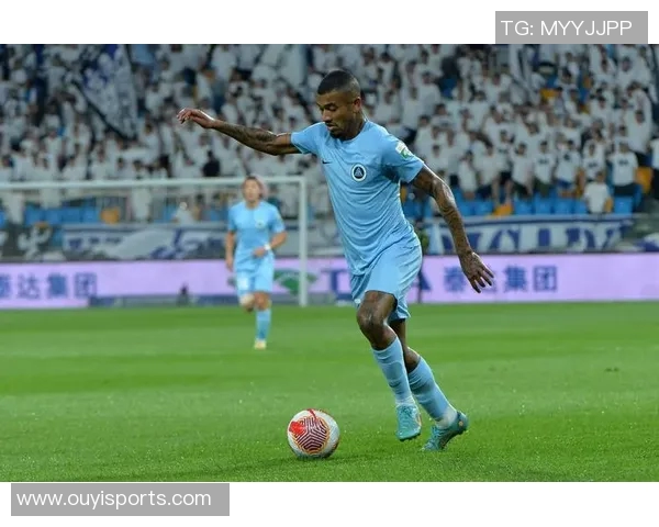 都灵希望之星遭遇重伤缺阵719天身价从2500万跌至仅剩250万