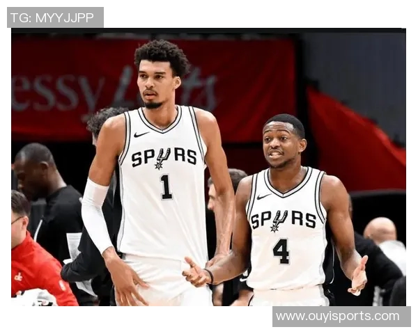 文班缺阵球队依然连胜福克斯表示磨合中感受潜力无限