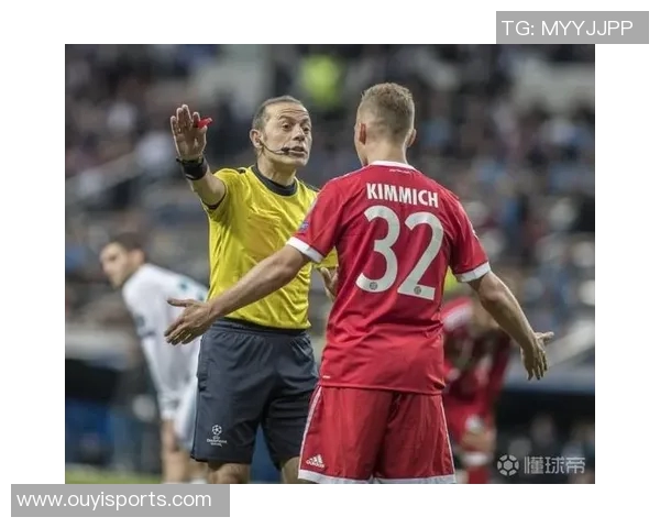 范德彪与裁判争抢球权引发争议赛后社交媒体怒斥裁判不公