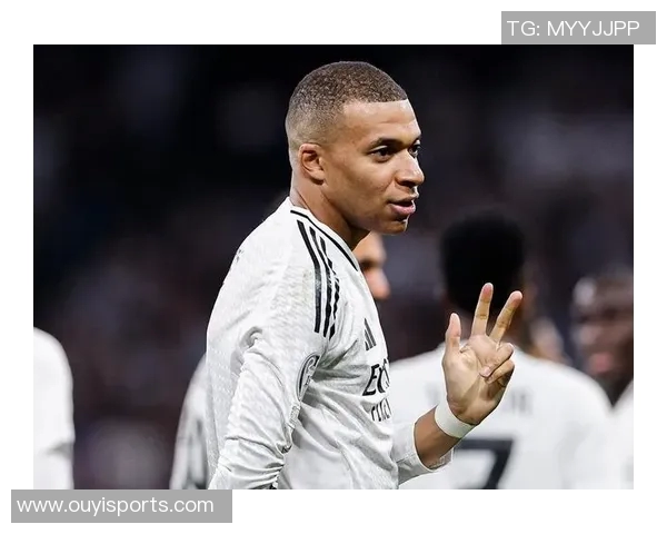 纳赛尔强调团队精神巴黎超级明星的成功源于全体成员的共同努力