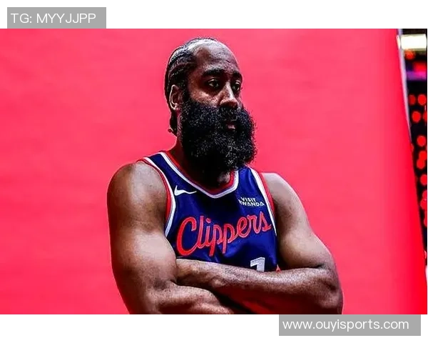 哈登状态回暖半场表现抢眼贡献12分5助攻正负值高达9