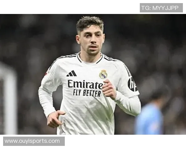 阿森西奥顶替赫伊森出任中卫巴尔韦德继续担任右后卫角色