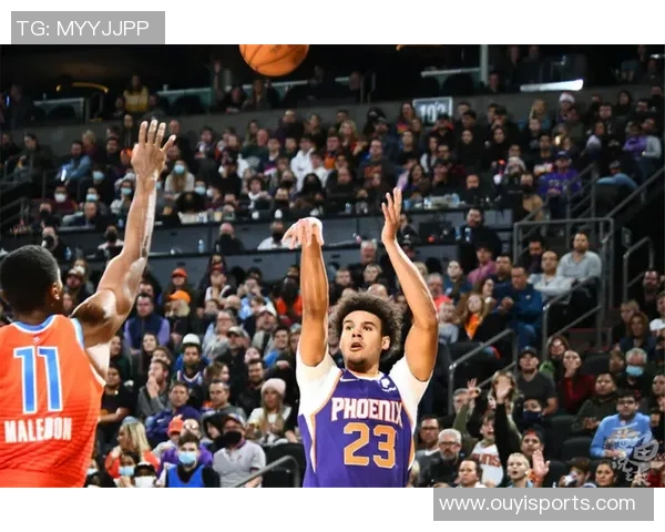 梅里尔表现出色三分球命中率高达六成贡献19分4篮板正负值显著提升